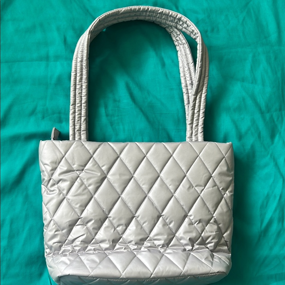 Vera Bradley Silver Quilted Tote Bag - Picture 2 of 6
